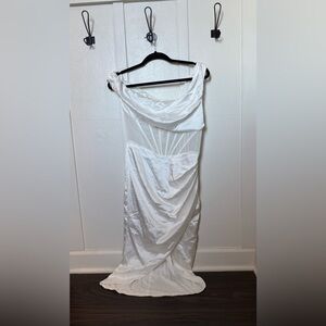 Chic Bridal White One-Shoulder Women's Fitted Corset Dress Size Large
